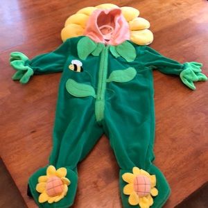 Baby girl flower costume